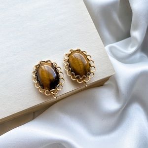Vintage 1970s Tiger Eye Cabochon Clip Earrings
